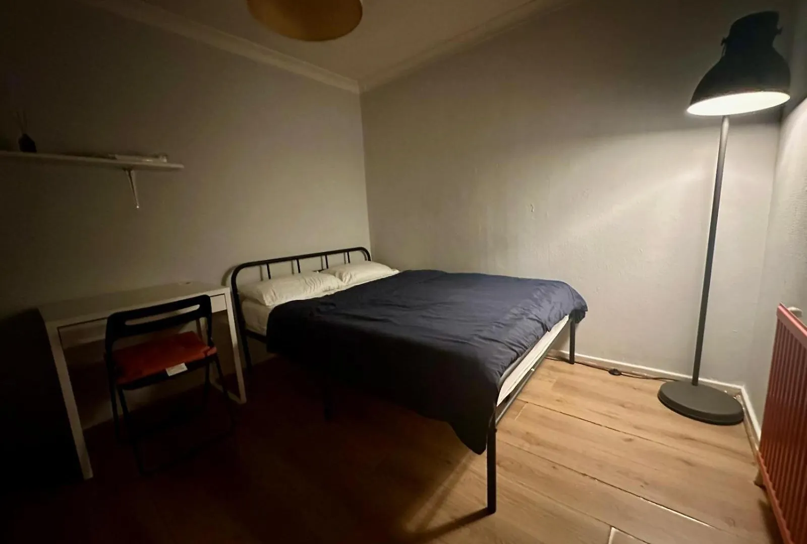 Гостевой дом Whitechapel Rooms R2 Лондон